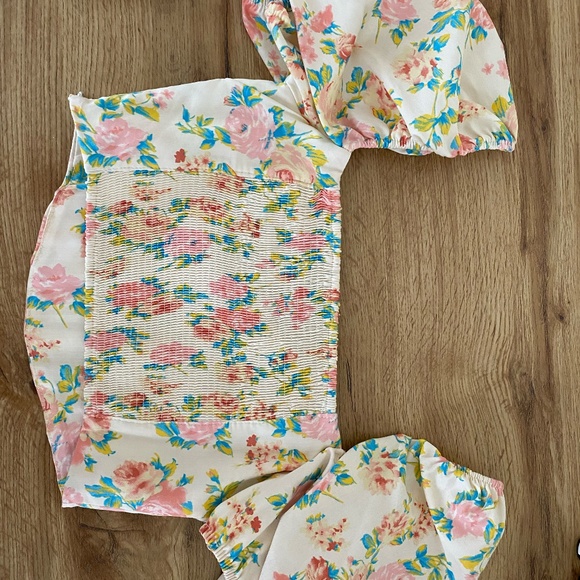 ZARA Floral Puff Sleeves Top - Picture 10 of 12